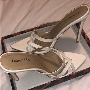 NWT White point toe strappy heel -NEW